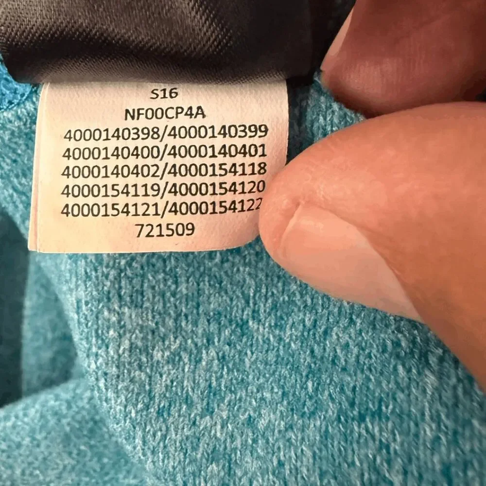 The North Face Mens Colorblock Mock Neck Long Sleeve Pullover Sweater Blue Large